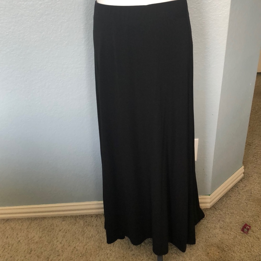 Black maxi skirt